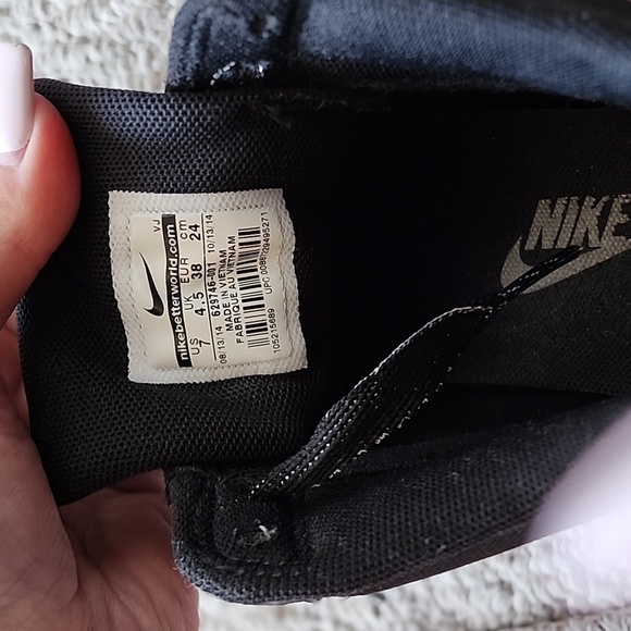 Nike Force Platform Sneaker - Picture 3 of 6